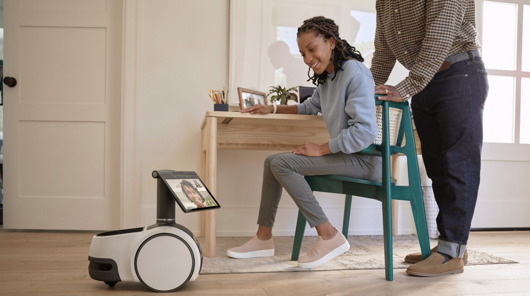 AI, VR, and Robots: 2022's Best New Gadgets For Home + Lifestyle