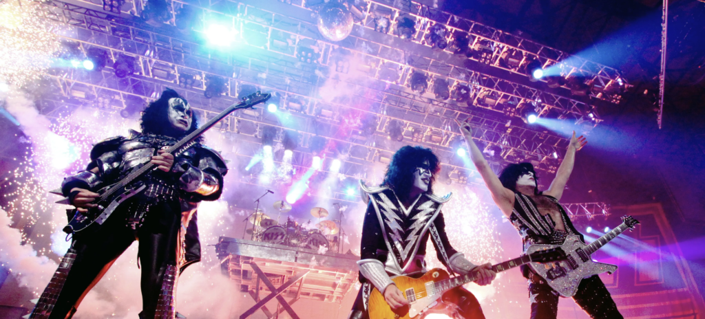 Kiss at Ottawa Bluesfest 2009 Made History As The Loudest Live Concert ...