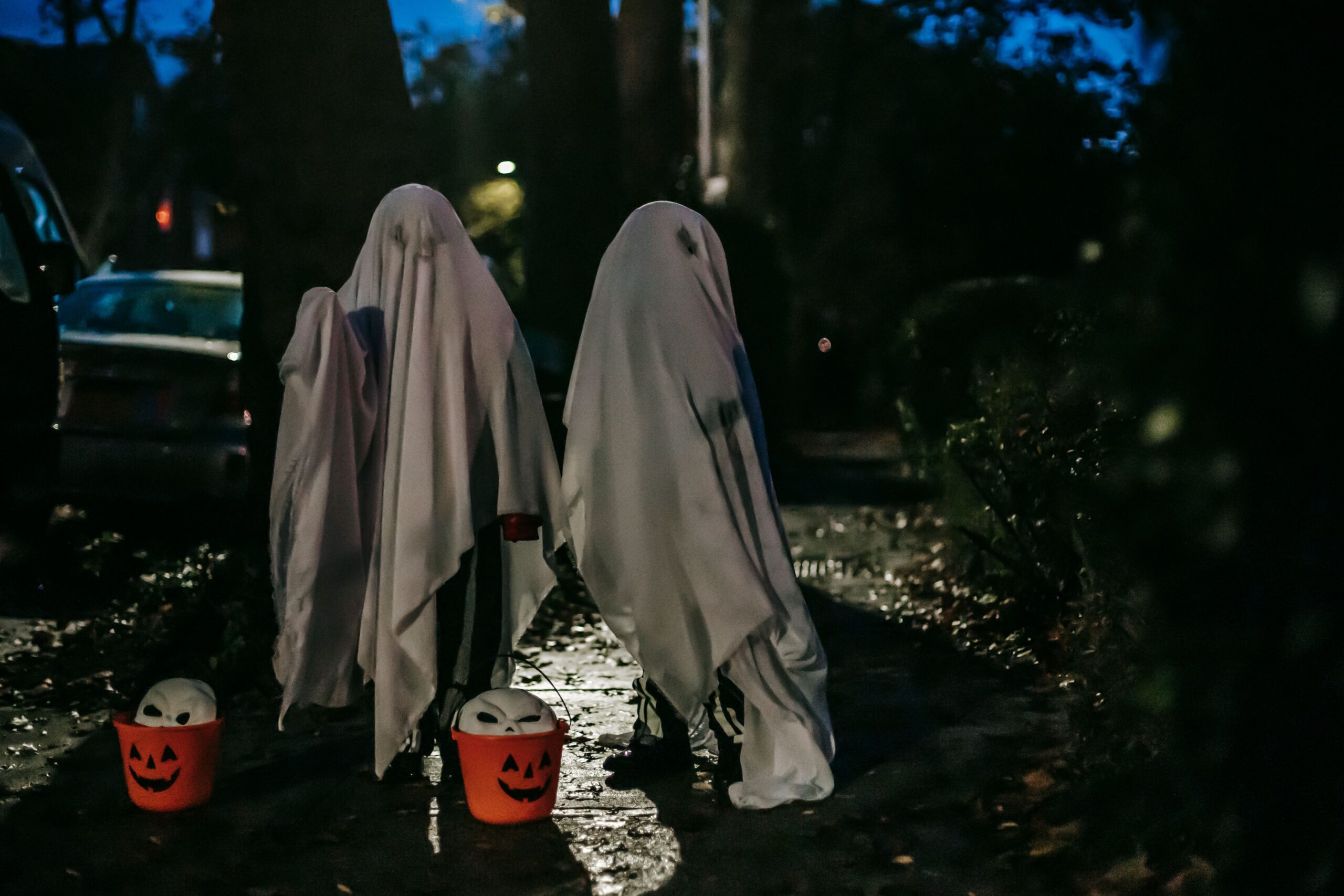 Fans Rally as Popular Ottawa Halloween House Faces Possible Shutdown
