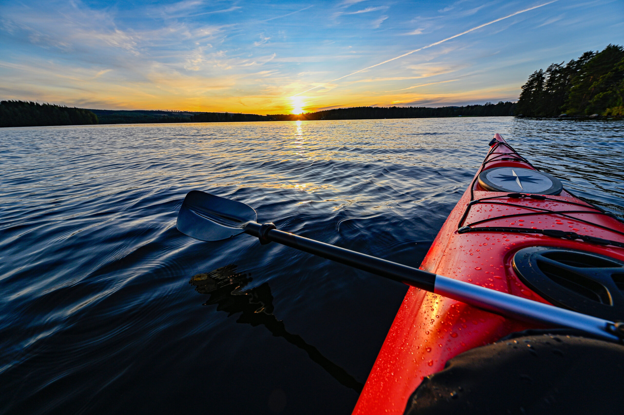 Paddle Through Downtown Ottawa After Dark with Light at Night Kayaking
