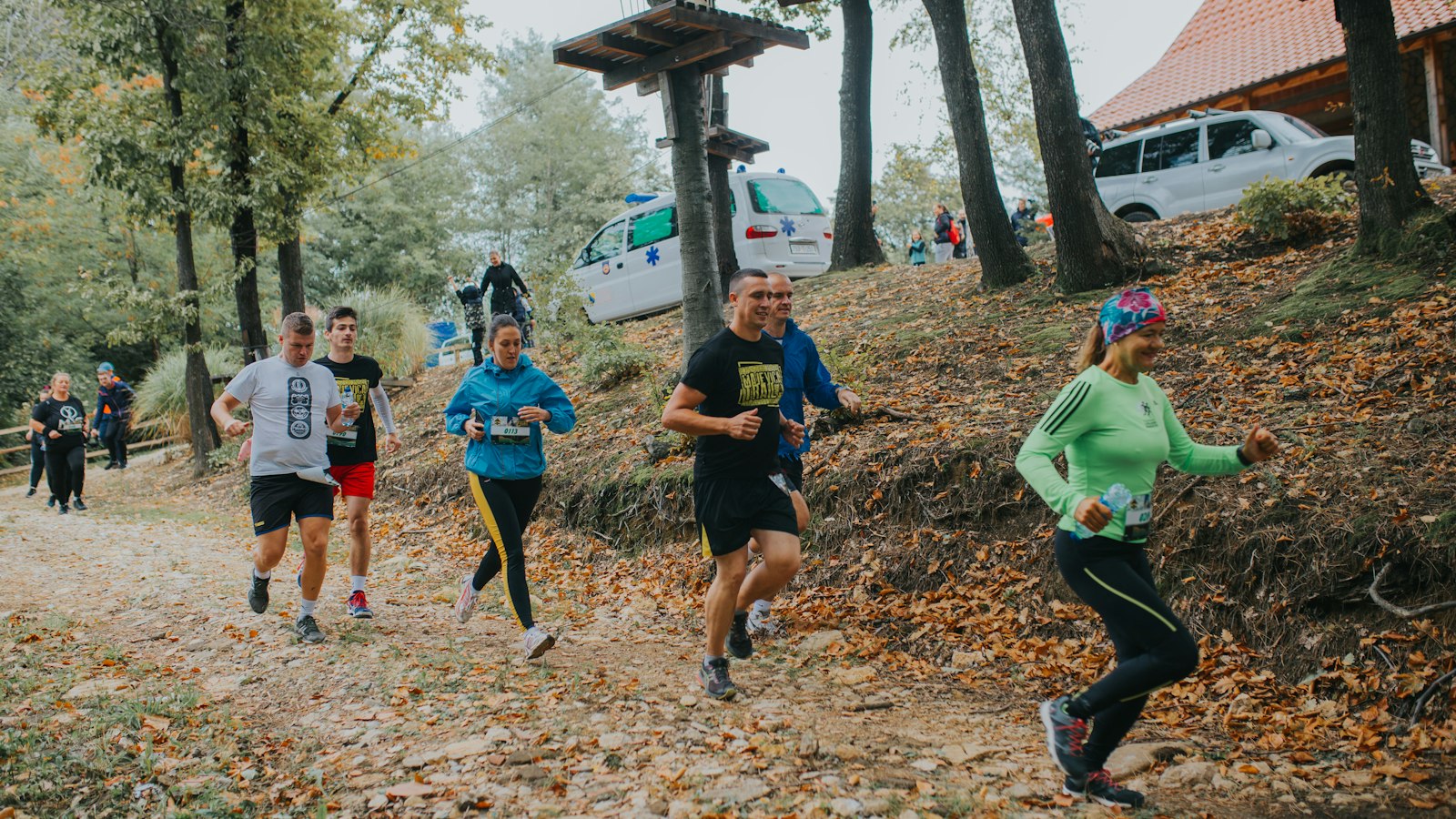 Hundreds of Runners Raised $17K for Cancer Care on the Trails of Wesley Clover Parks